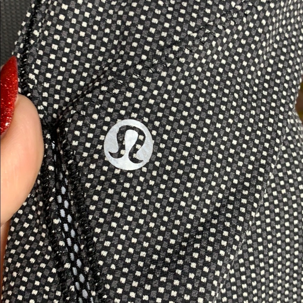 Lululemon Invigorate Tight *Shine Bright - Picture 8 of 14